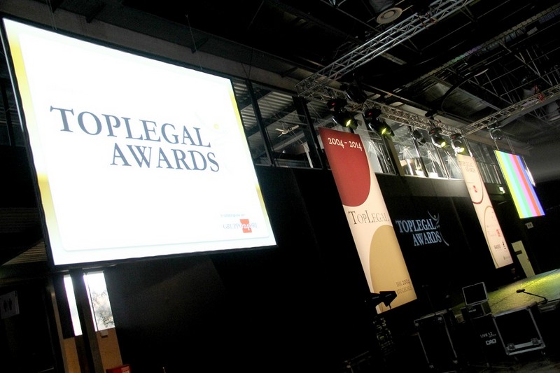 TOPLEGAL AWARDS: I CANDIDATI AI PREMI SETTORE, STUDIO E OPERAZIONE