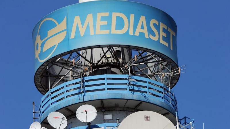 Gli studi dietro l'Opa di F2i e Mediaset su Ei Towers