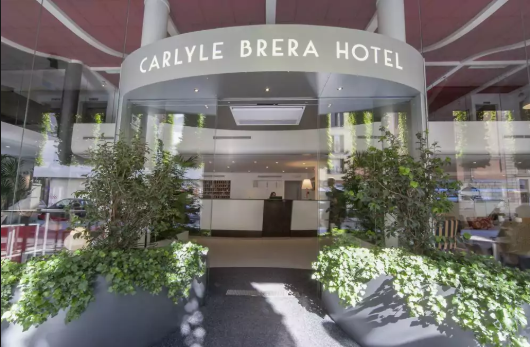 Crea nella cessione del Carlyle Hotel